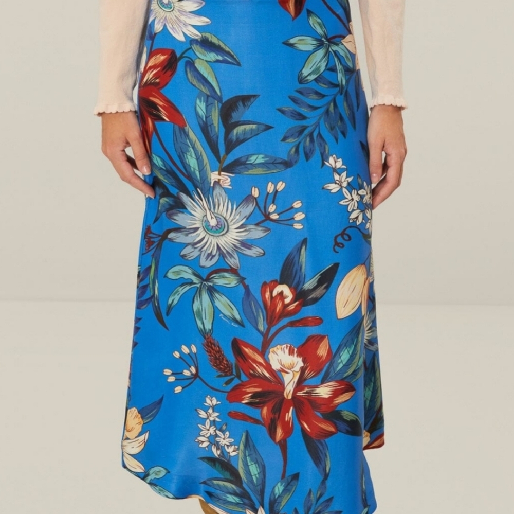 *SOLD* blue surreal flowers lenzing ecovero midi skirt